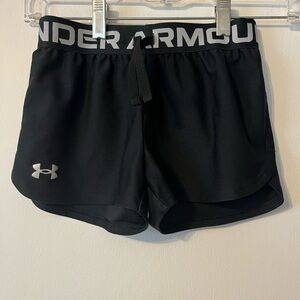 Girl’s Black Under Armour Shorts - Sm